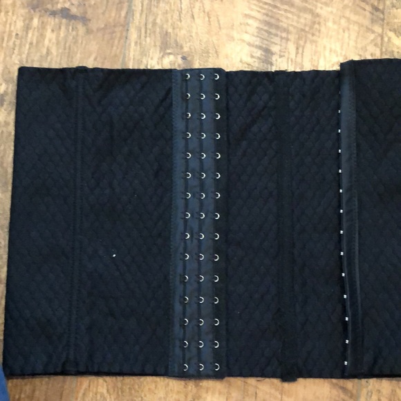 NWT! Waist Cincher/Trainer size 2X - Picture 3 of 3